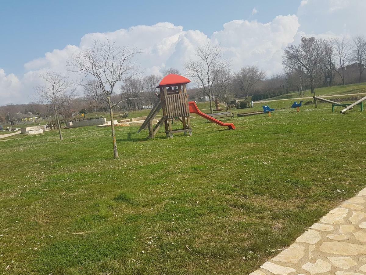 Apartament Zara *